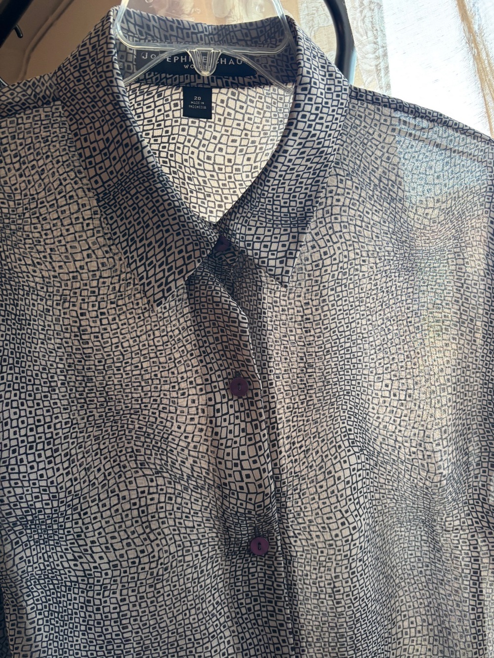 Vintage Wavy Geometric Diamond Pattern Button-Down Blouse | Women’s 20 Plus, XXL - Picture 6 of 16